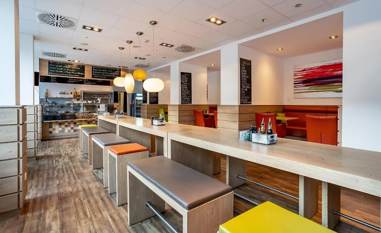 Rilano 24/7 Hotel Muenchen Almanya